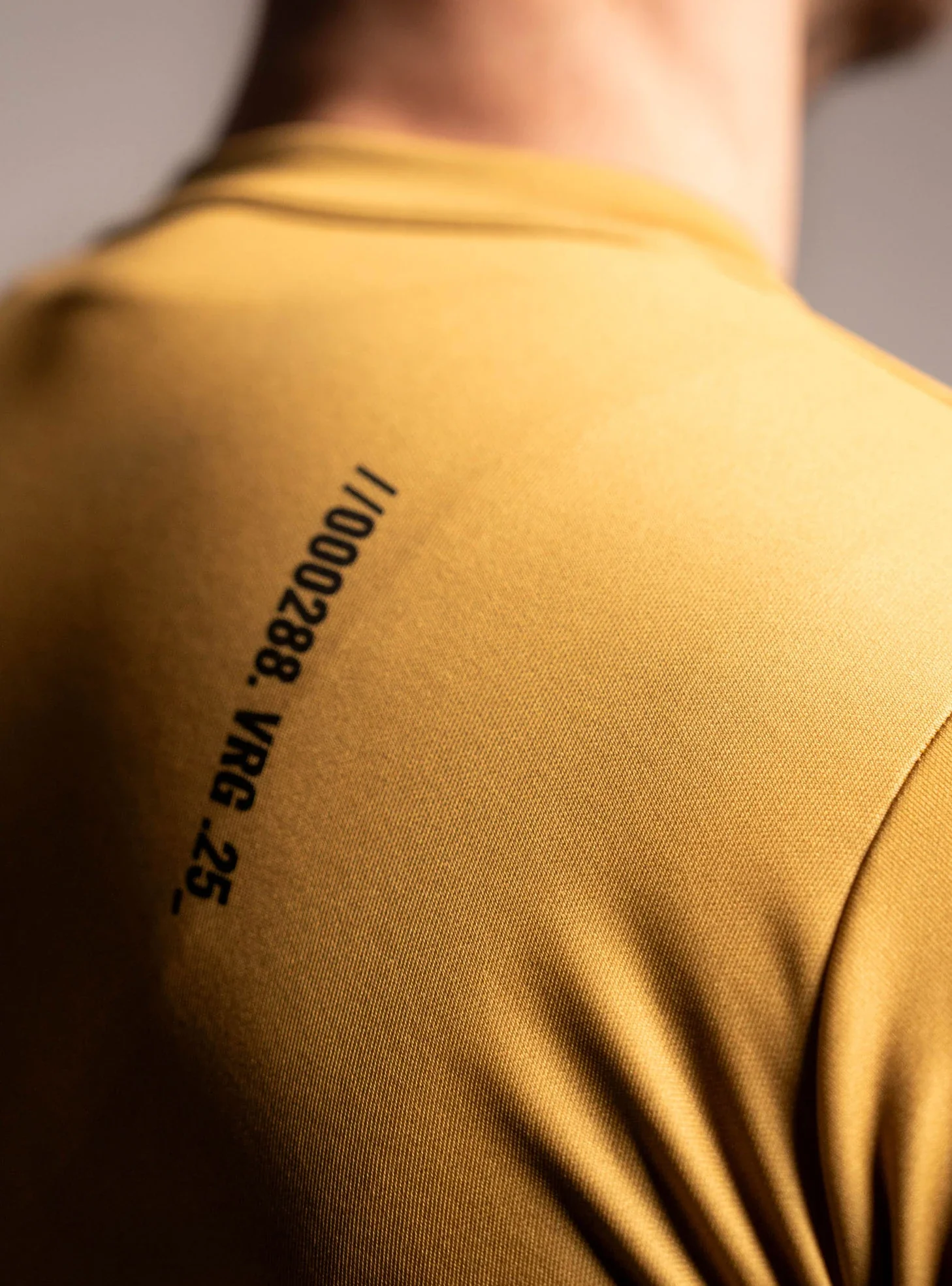 288 VRG LS JERSEY - GOLD - MEN - Image 7