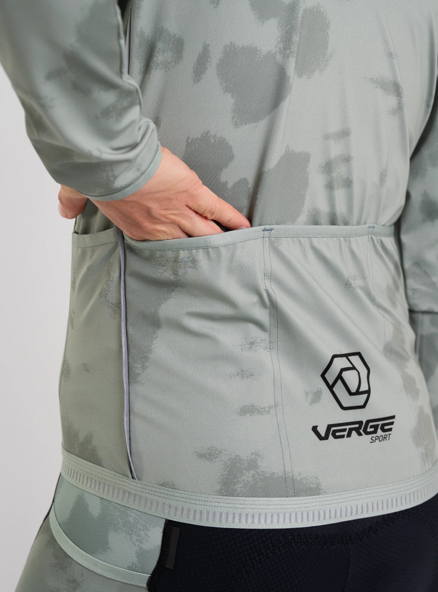 Adventure Jacket - Image 15