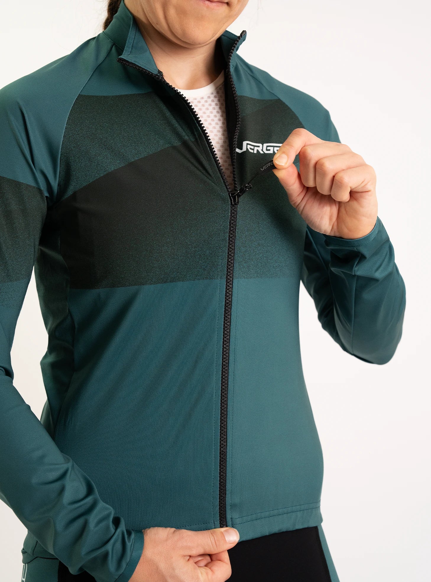 Guard 2.0 Jacket - Image 11